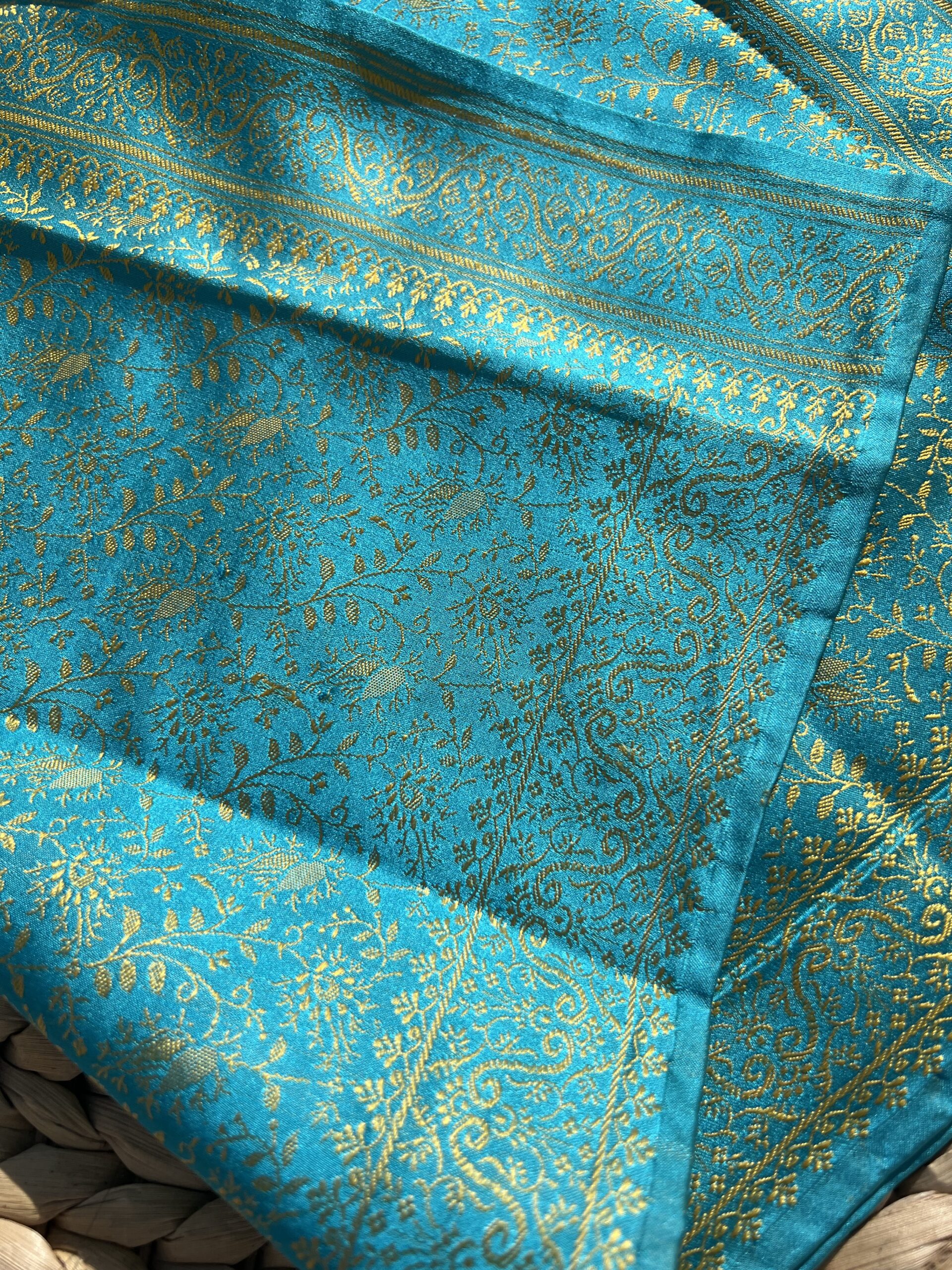 Foulard en Soie Tissé Main Grenat Sauvage Turquoise | Tohora