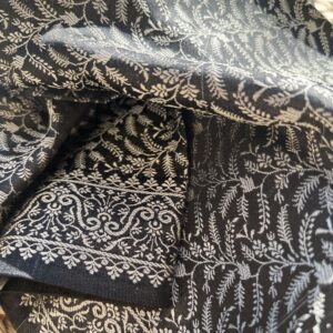 carré précieux soie Tissé main 55cm – Brin de Sagesse Noir | Tohora